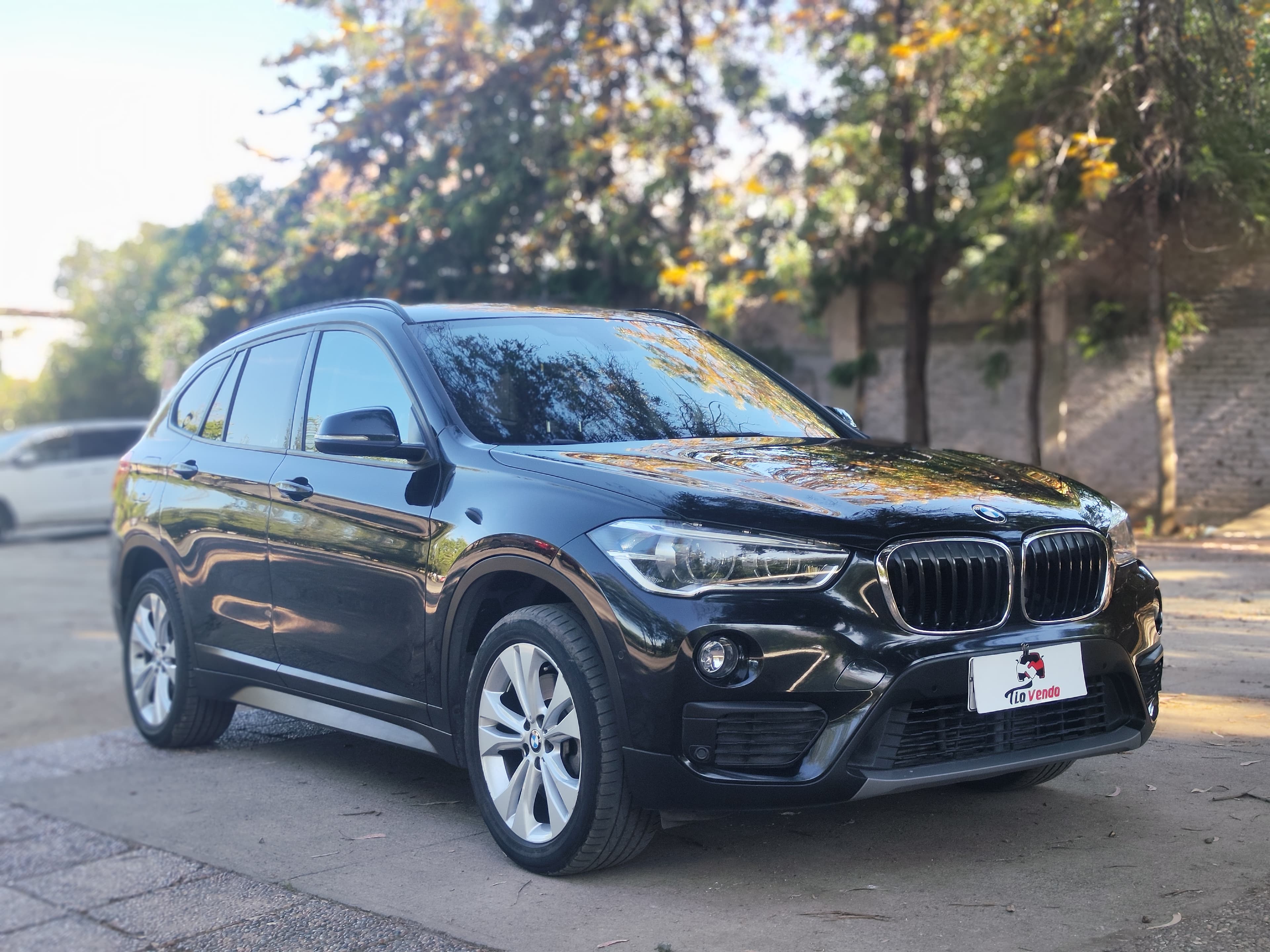 BMW X1 2019 - lateral